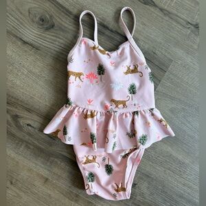 🌺10/$20 Pink Swimsuit with Leopard & Palm Print 18-24m